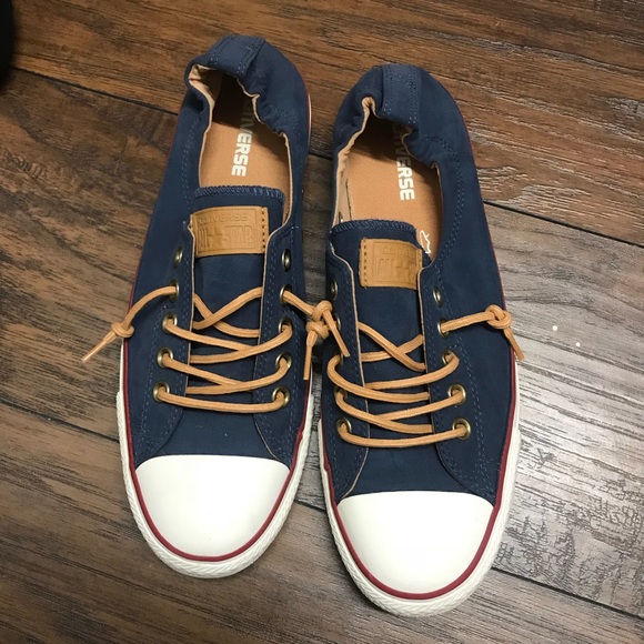converse shoreline navy biscuit